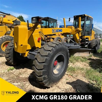 ممهدة الطرق XCMG GR180